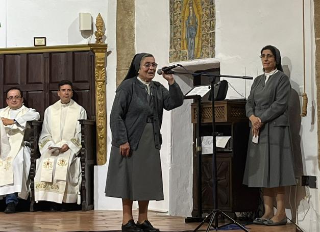 Madre Superiora y Hmna Emilia
