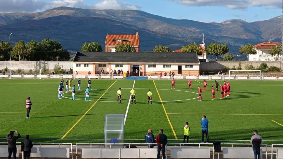 Inicio del partido Jaraíz-Coria.