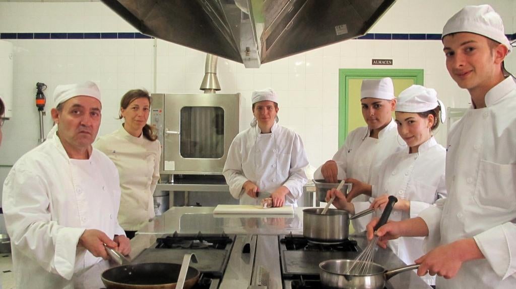 Aula de cocina y restauración del Centro de Adultos.