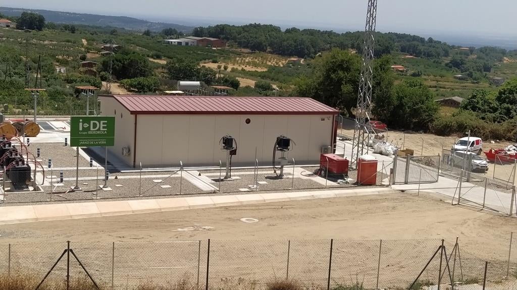Construcción de la nueva subestación..