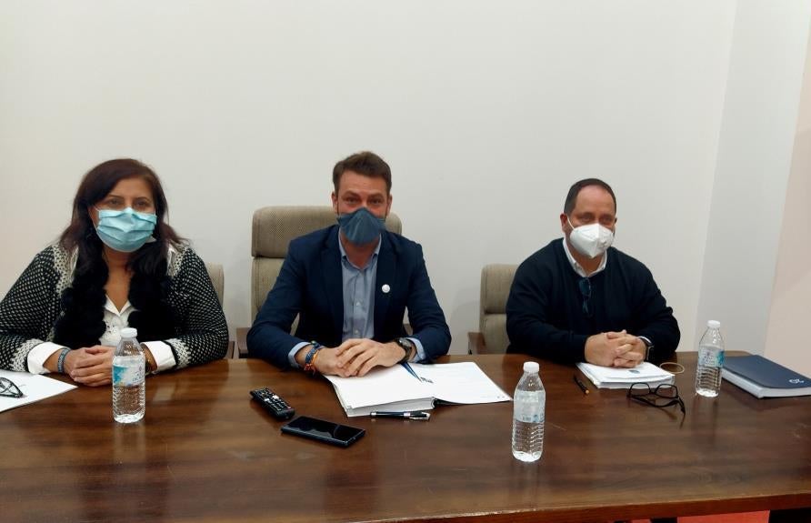 Presentación este mediodía.