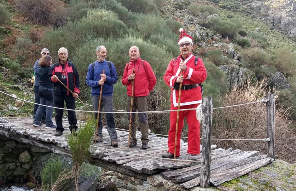 Descendiendo del refugio.