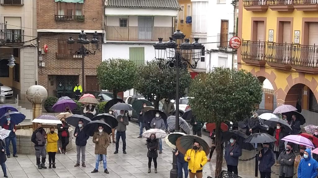 Concentración este mediodía. 