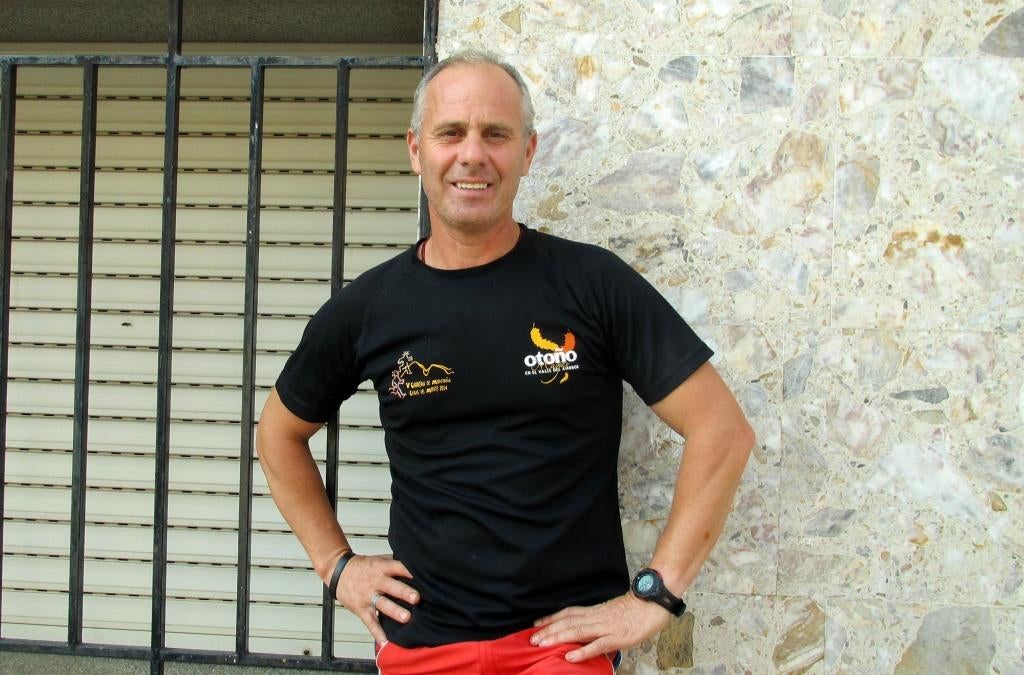 Jesús Gil, con su habitual sonrisa y vestido de 'running'. 