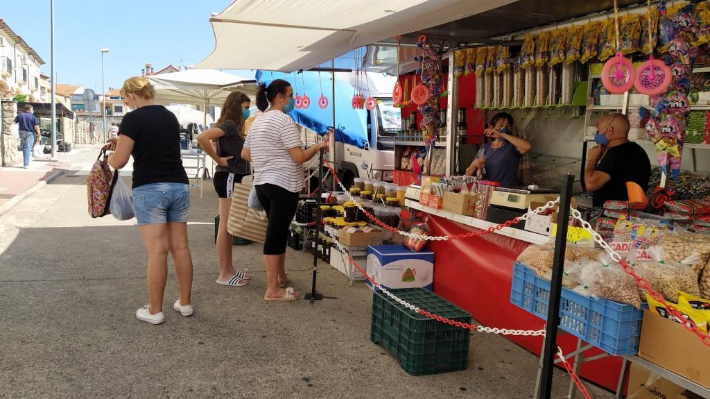 Mercadillo de los jueves. 