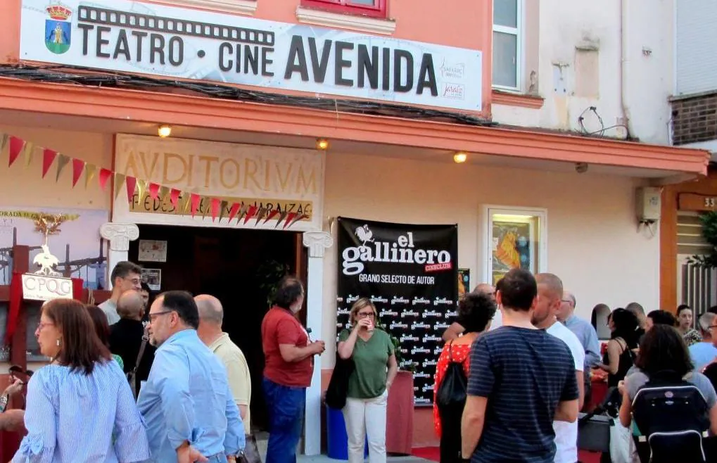 El treatro-cine Avenida estrena temporada, al igual que El Gallinero. 