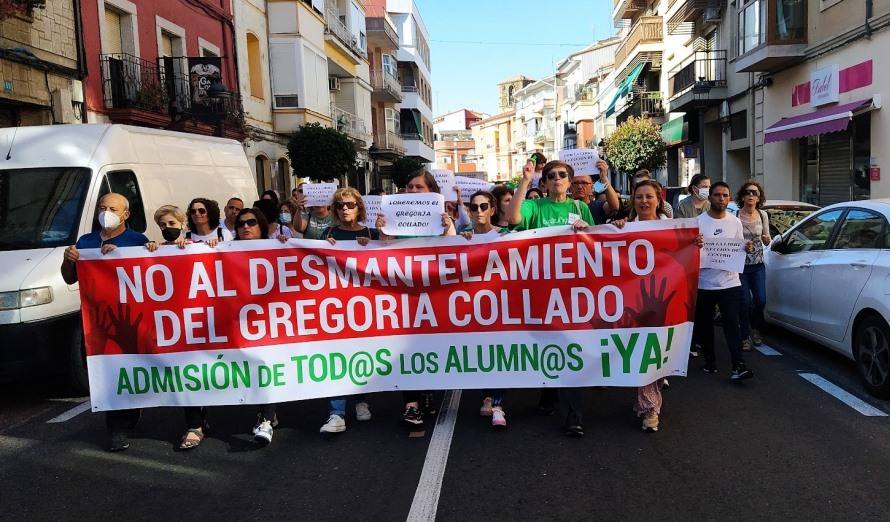 Los padres de alumnos anuncian otra manifestación en horario de tarde para que acuda más gente