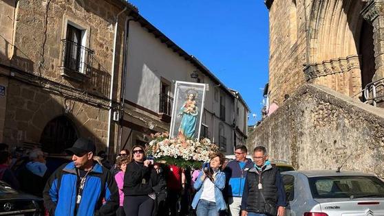 Los jaraiceños disfrutan hoy de la romería de la Patrona