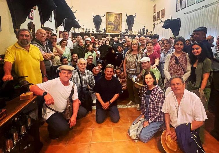 La Asociación Taurina Jaraíz visita el museo de Victorino Martín y ganadería