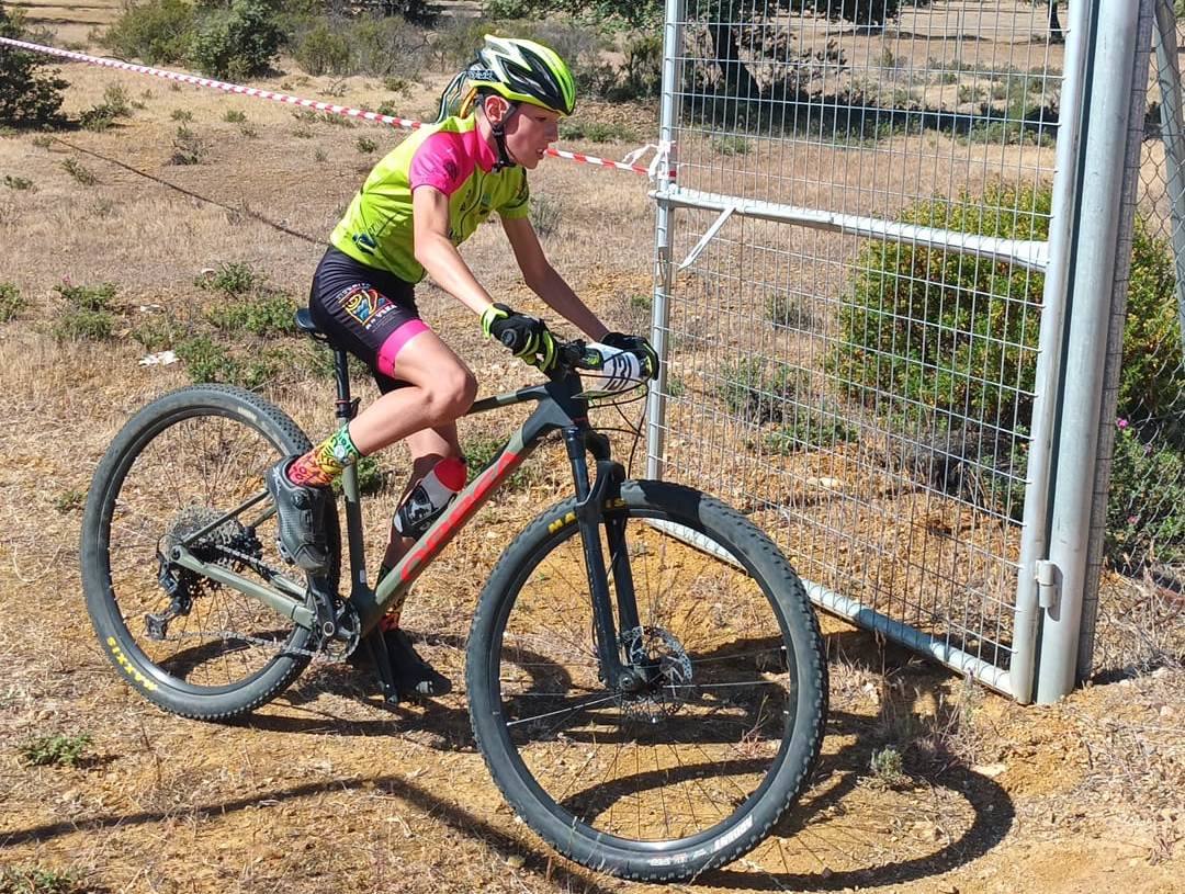 Alberto dando una de las vueltas al circuito designado a su categoría.