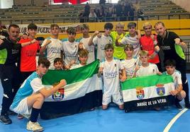 Los pimentoneros promocionando la bandera extremeña y a Jaraíz de la Vera.