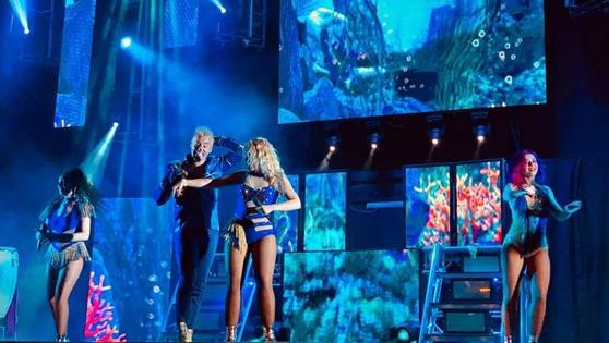 La orquesta Pikante animará esta noche el auditorio del polideportivo