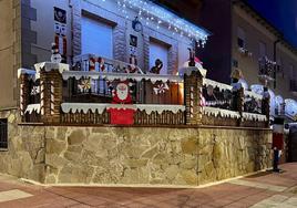 Vista parcial de la multicolor calle Rufino Villalobos.