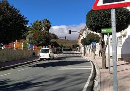 Avenida de la Montaña o travesía de la carretera CC-31.3, que se va a mejorar.