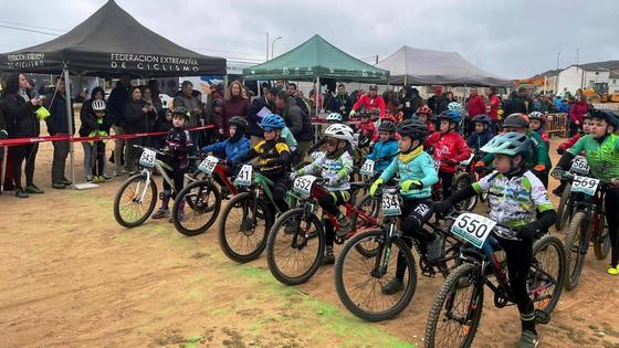 Alberto Parra y Paula Calderón, terceros en los Judex de Ciclismo