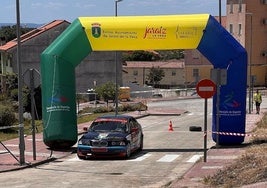 Uno de los vehiículos participantes en la edicioón del pasado año.