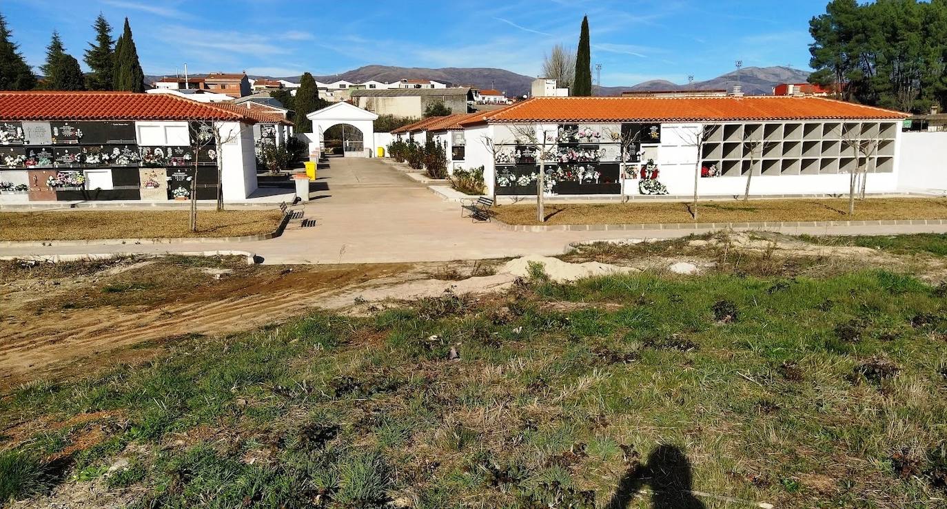 Parte nueva en la que se construirán los 48 nichos.