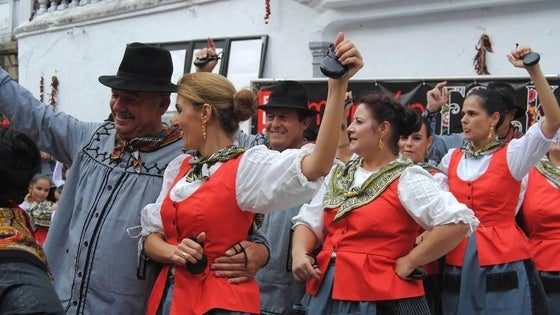 Los Jarentinos actuarán en el Festival Autonómico de Folklore Bonifacio Gil