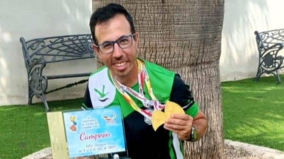 Carlos Labrador, campeón de España Cebador Estilo Libre