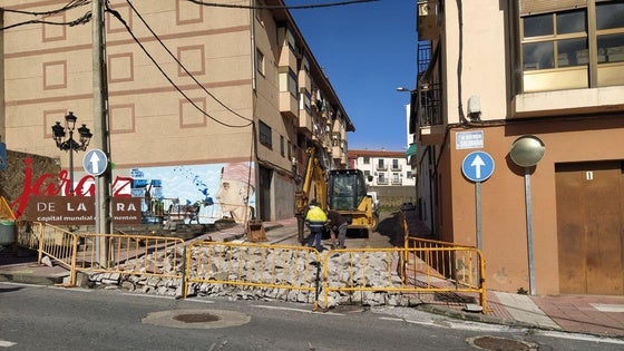 Comienzan las obras de tres pasos peatonales en la avenida del Salobrar