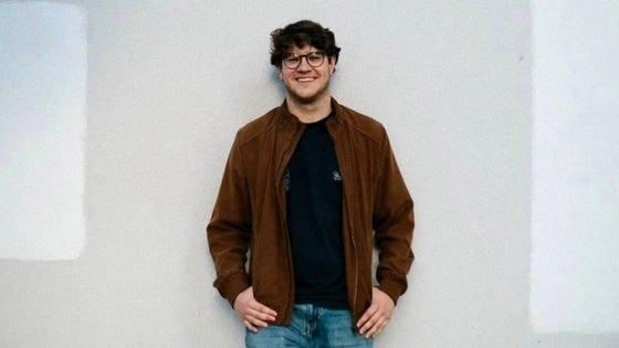 Diego Serradilla publica 'Las esperas', inspirado en el cuidado a la enfermedad de su madre