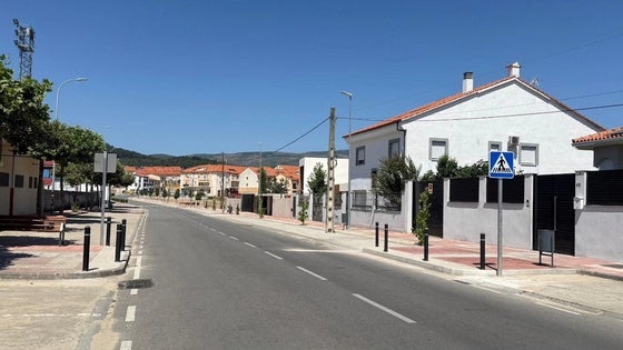 Concluyen las obras del nuevo paso peatonal y pavimentaciones en Hernán Cortés