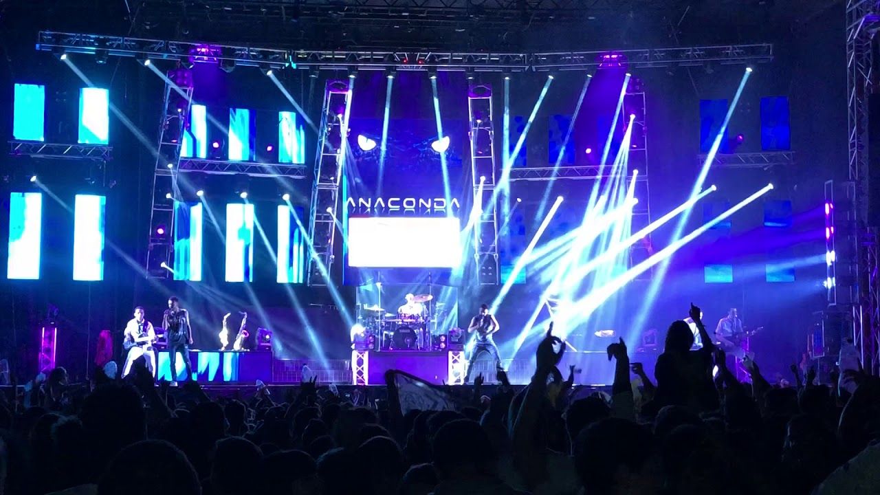 Esta noche, en el auditorio del polideportivo, la orquesta Anaconda