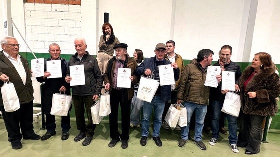 Pedro M. Calero y Luis García, ganadores del XIX concurso de vino de pitarra de Jaraíz