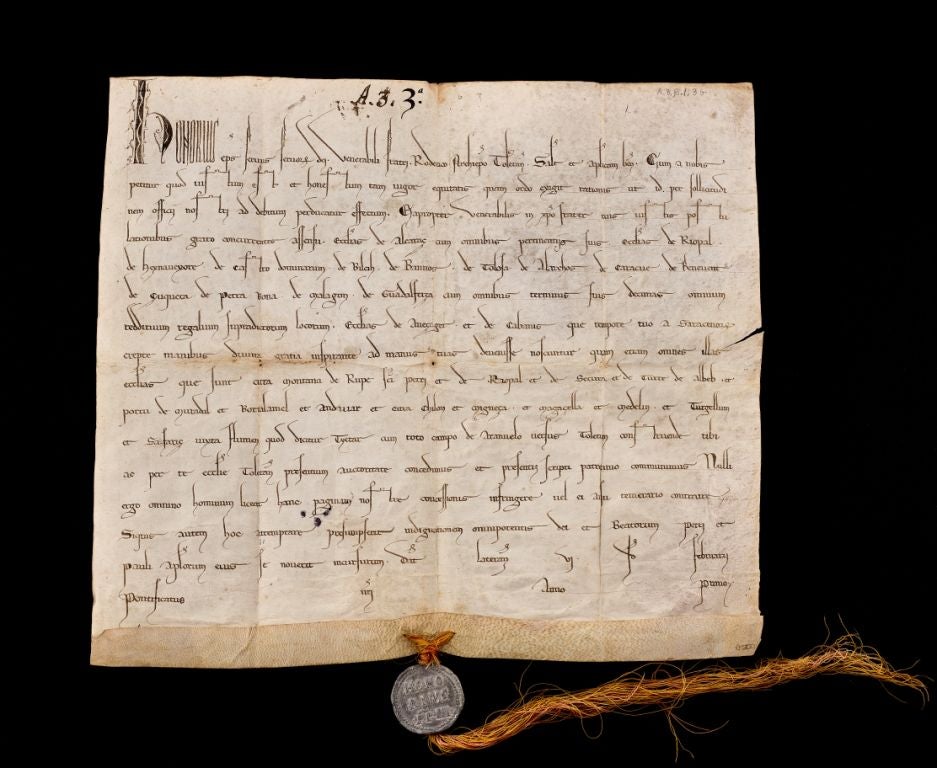 Bula original, que se conserva en al archivo de la catedral de Toledo.