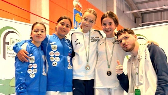 31 medallas para el Club de Kárate Jaraíz en los Juegos Deportivos Extremeños