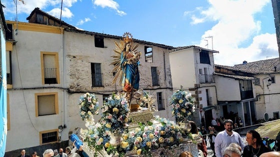 Siete veces recorrerá las calles jaraiceñas la Patrona durante sus fiestas