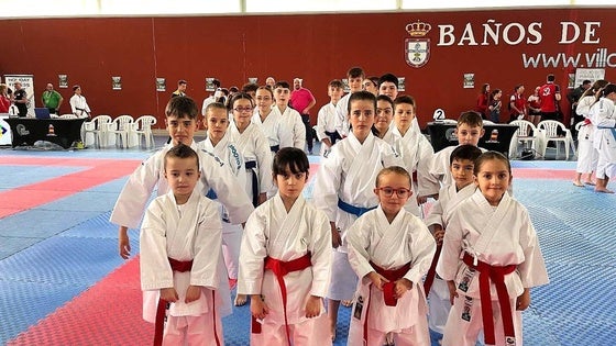 El Club de Karate Jaraíz logra seis medallas en el Campeonato de Extremadura