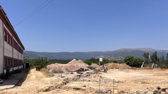 Comienza la construcción de la sala multiusos del César Carlos I