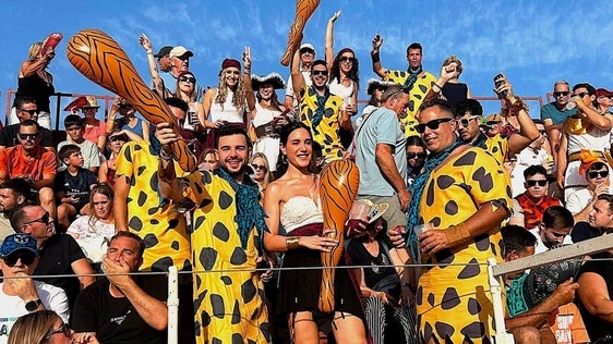 El Carnaval de verano se traslada al auditorio del polideportivo