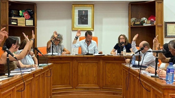 El Ayuntamiento prorroga por dos años más la gestión del agua a  Aqlara