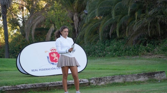 Carlota en plena competición