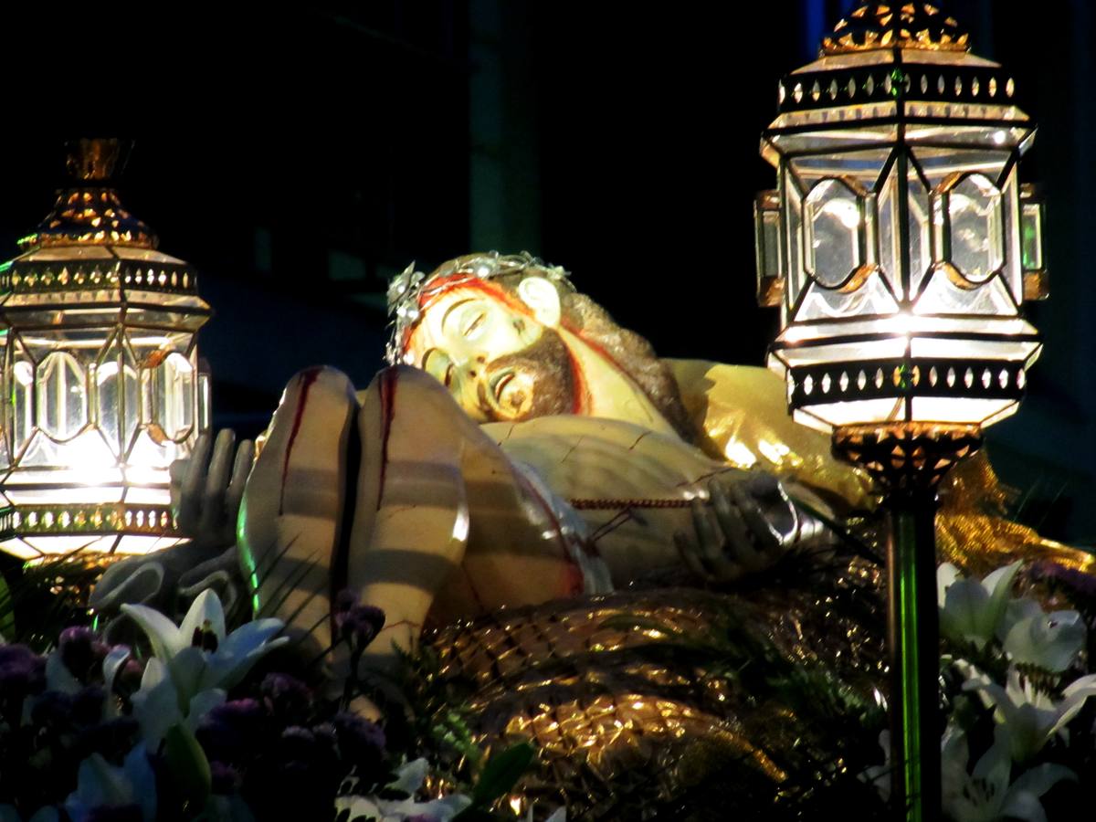 Cristo yacente articulado del Santo Sepulcro. 