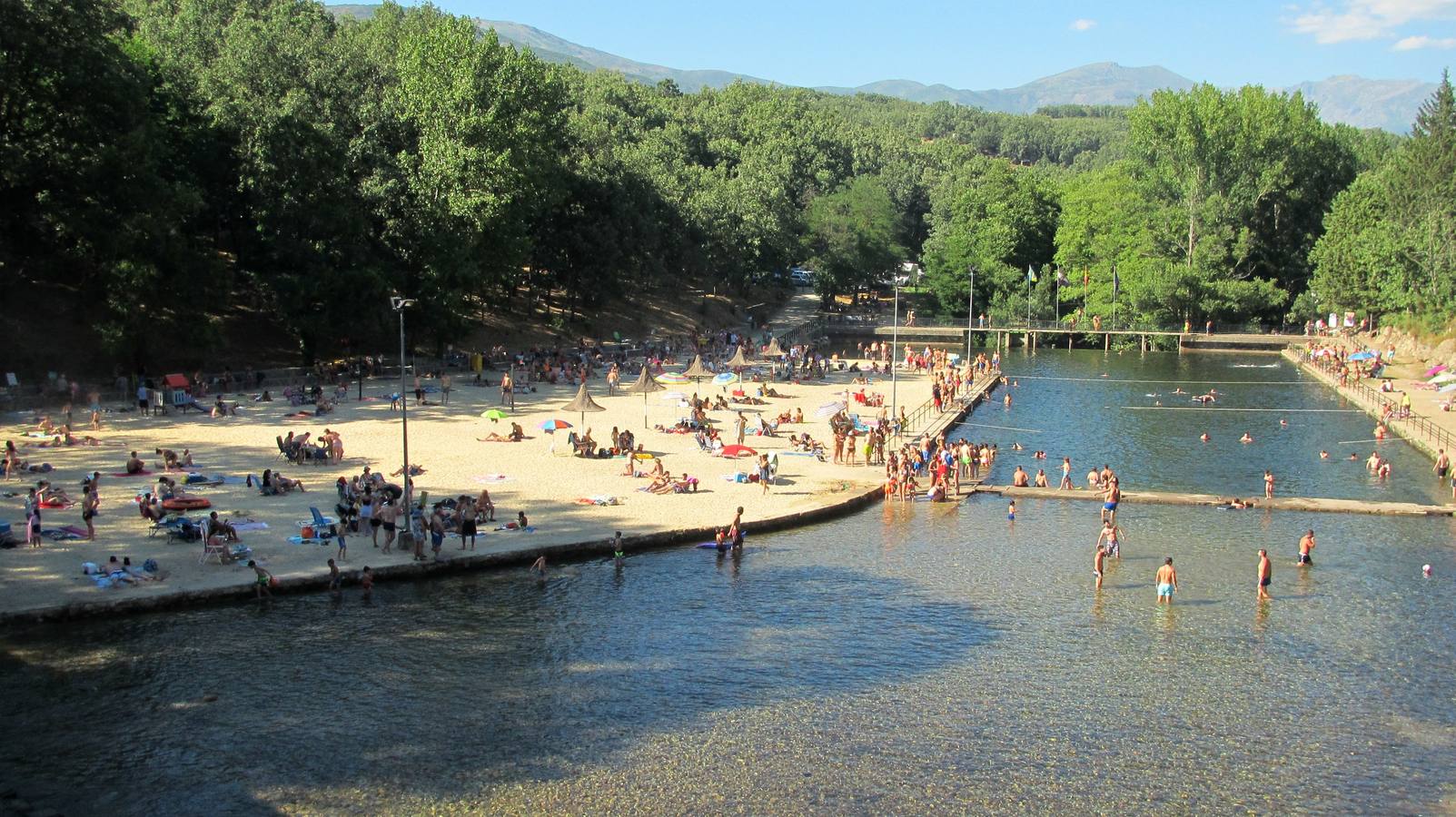 Piscina natural del Lago.