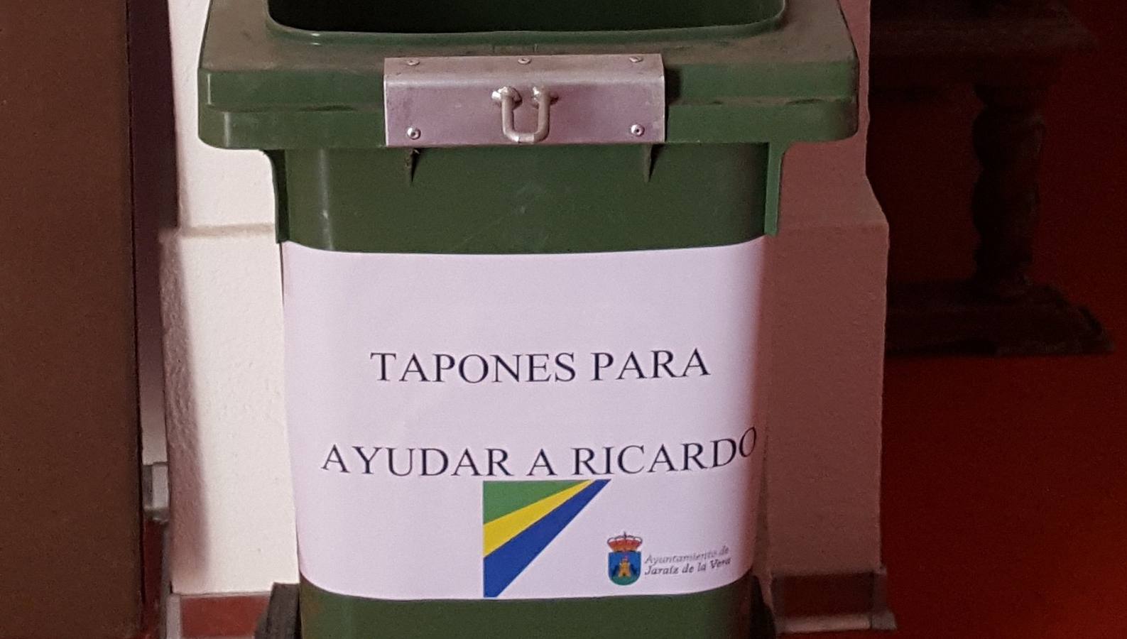 Contenedor instalado en el Ayuntamiento de Jaraíz.