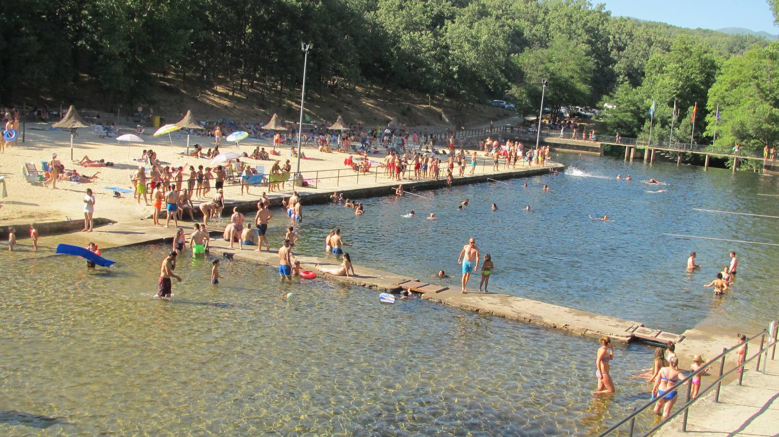 Piscina natural del Lago.