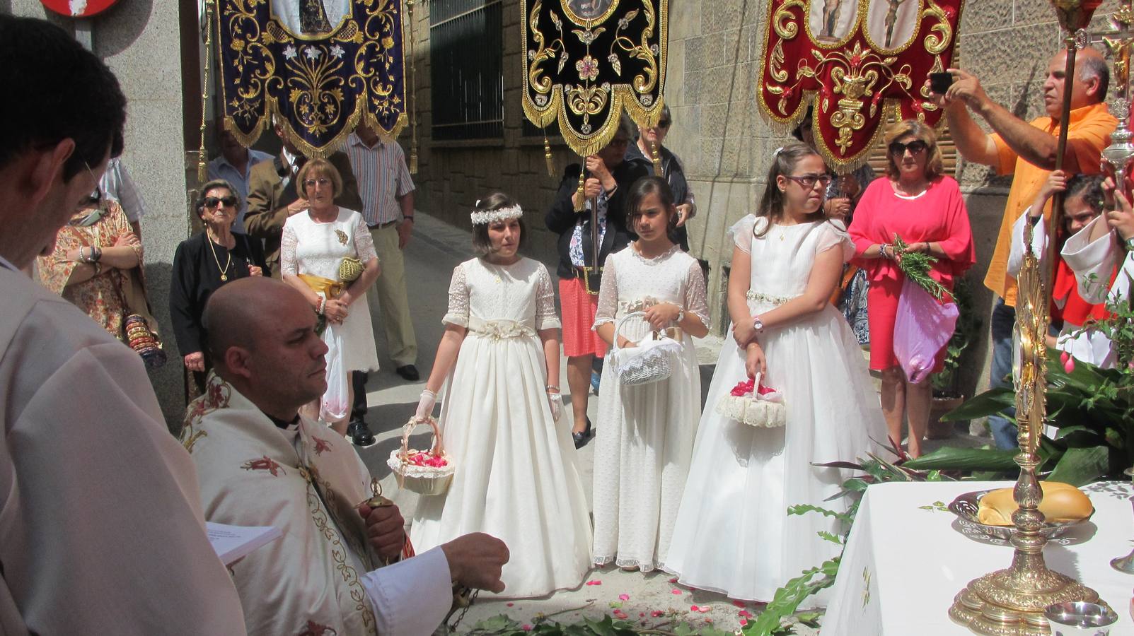 Procesión de la Octava de 2016. 
