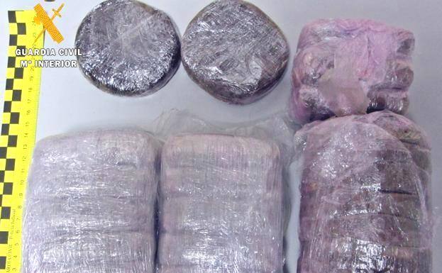 Droga incautada a los dos vecinos de Jaraíz de la Vera. 