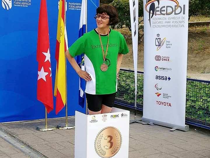 Yolanda Roncero hace doblete en el Campeonato de España de Atletismo Adaptado