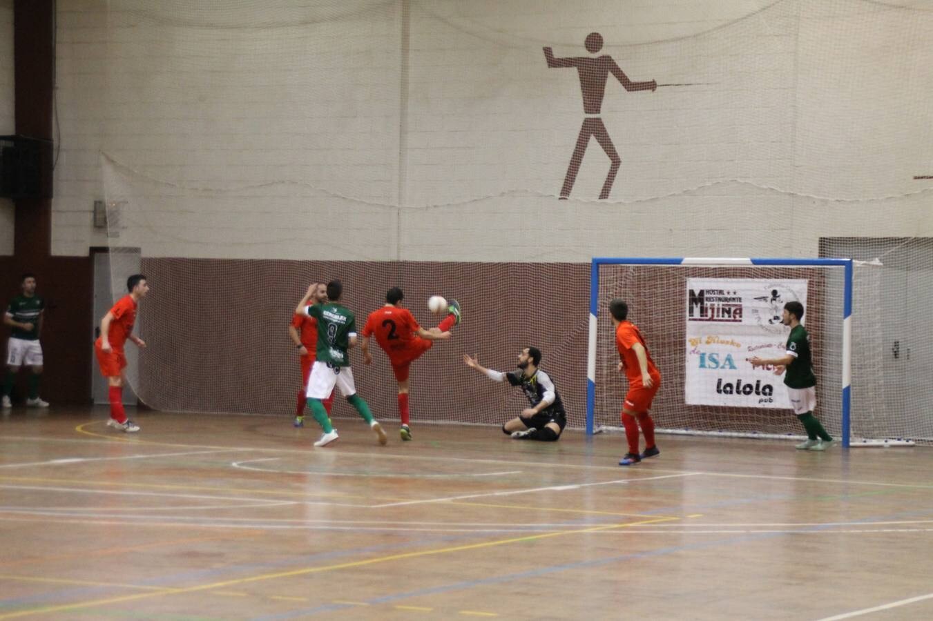 El Jerez Futsal suma otra victoria en casa, esta vez ante el Bujalance que se adelantó en el marcador por dos veces, hizo una buena contención pero acabó superado por los de Francisco García que le dieron la vuela al marcador en los minutos finales, 4-2. Los goles fueron de: Franyi, Santos, Rubén y Kokó.