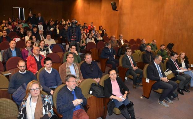 Alcaldes y técnicos de un gran número de municipios de la provincia se han dado cita en este Encuentro.
