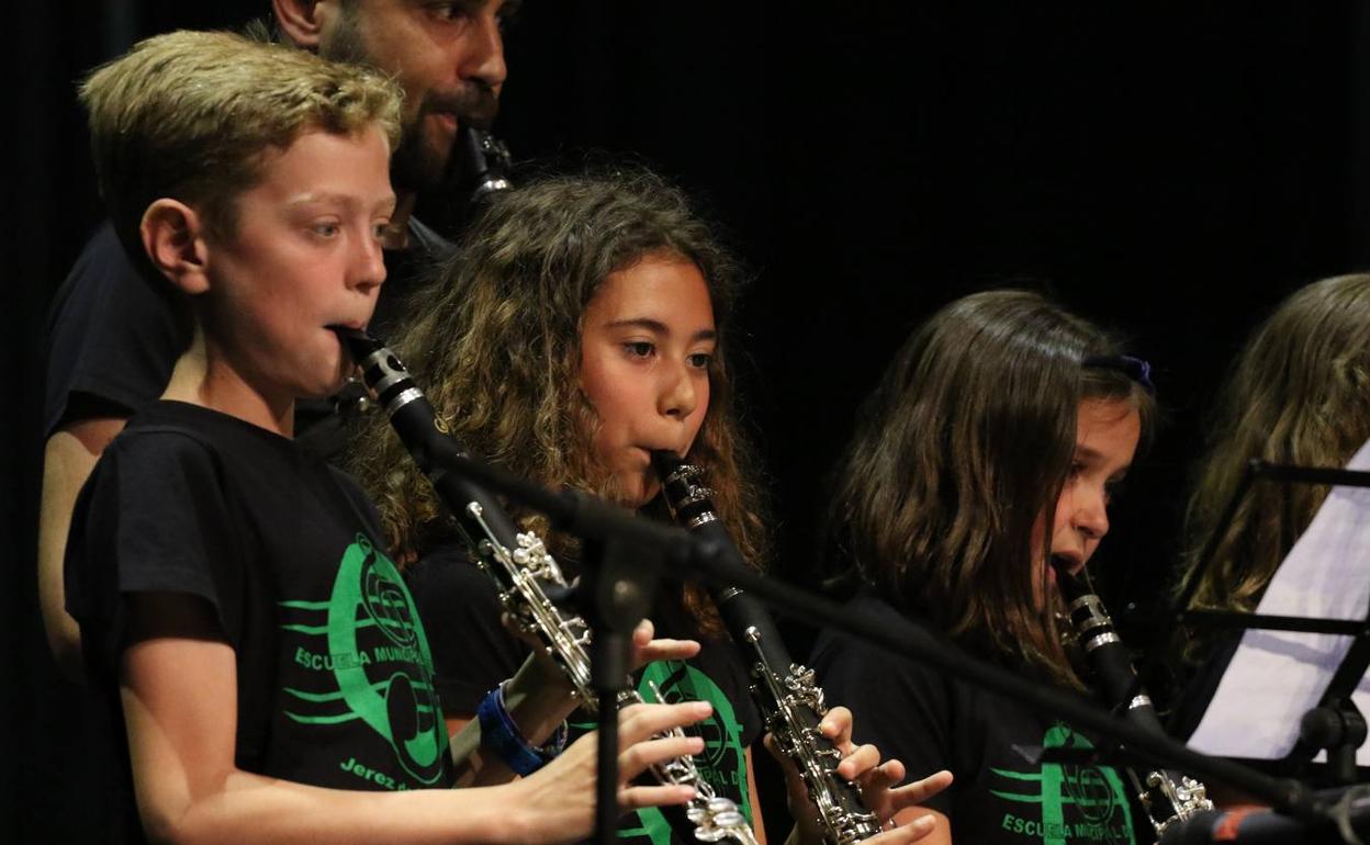 Alumnos del aula de clarinete. 