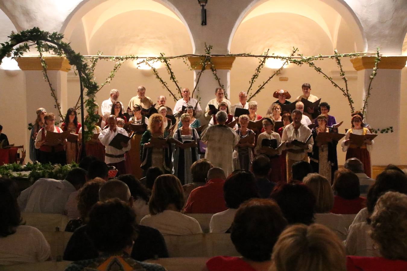 Fotos: La Coral jerezana sorprende, una vez más, con su tradicional &#039;Concierto Medieval&#039;