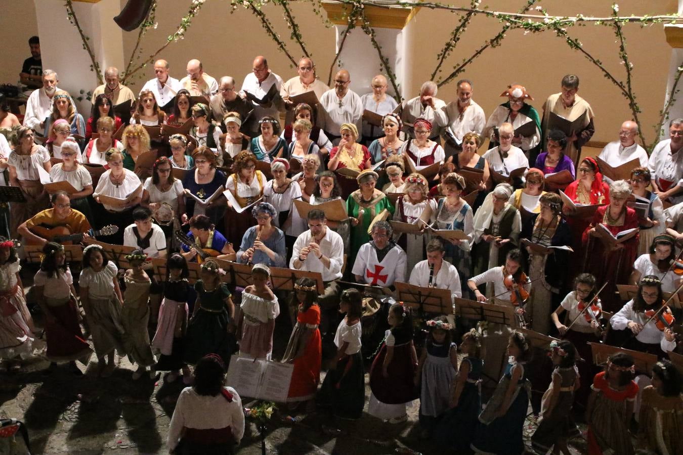 Fotos: La Coral jerezana sorprende, una vez más, con su tradicional &#039;Concierto Medieval&#039;