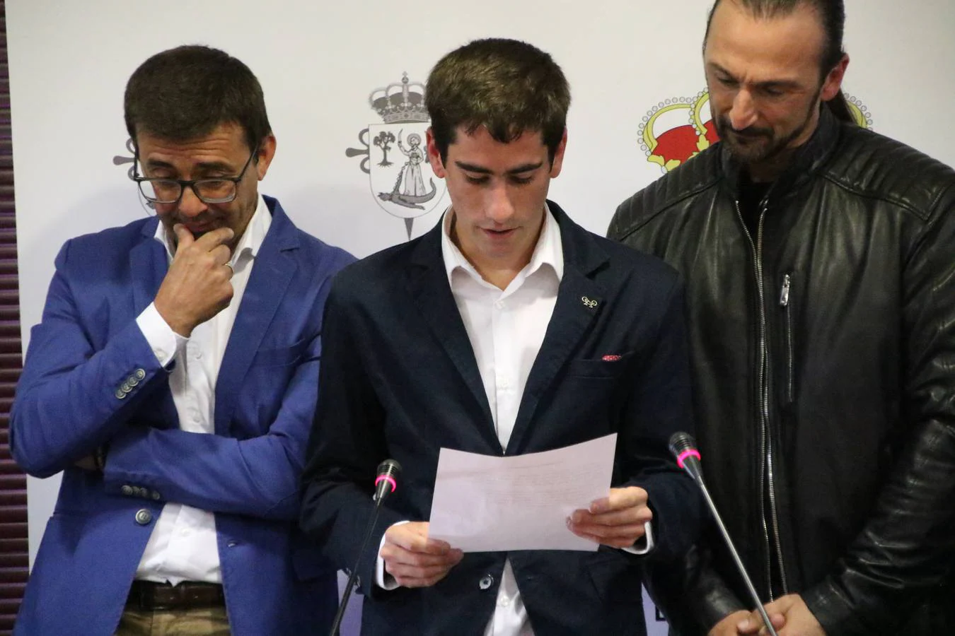 Fotos: Jerez recibe entre aplausos y gritos de &quot;campeón&quot; al atleta Manuel Gómez Lucas