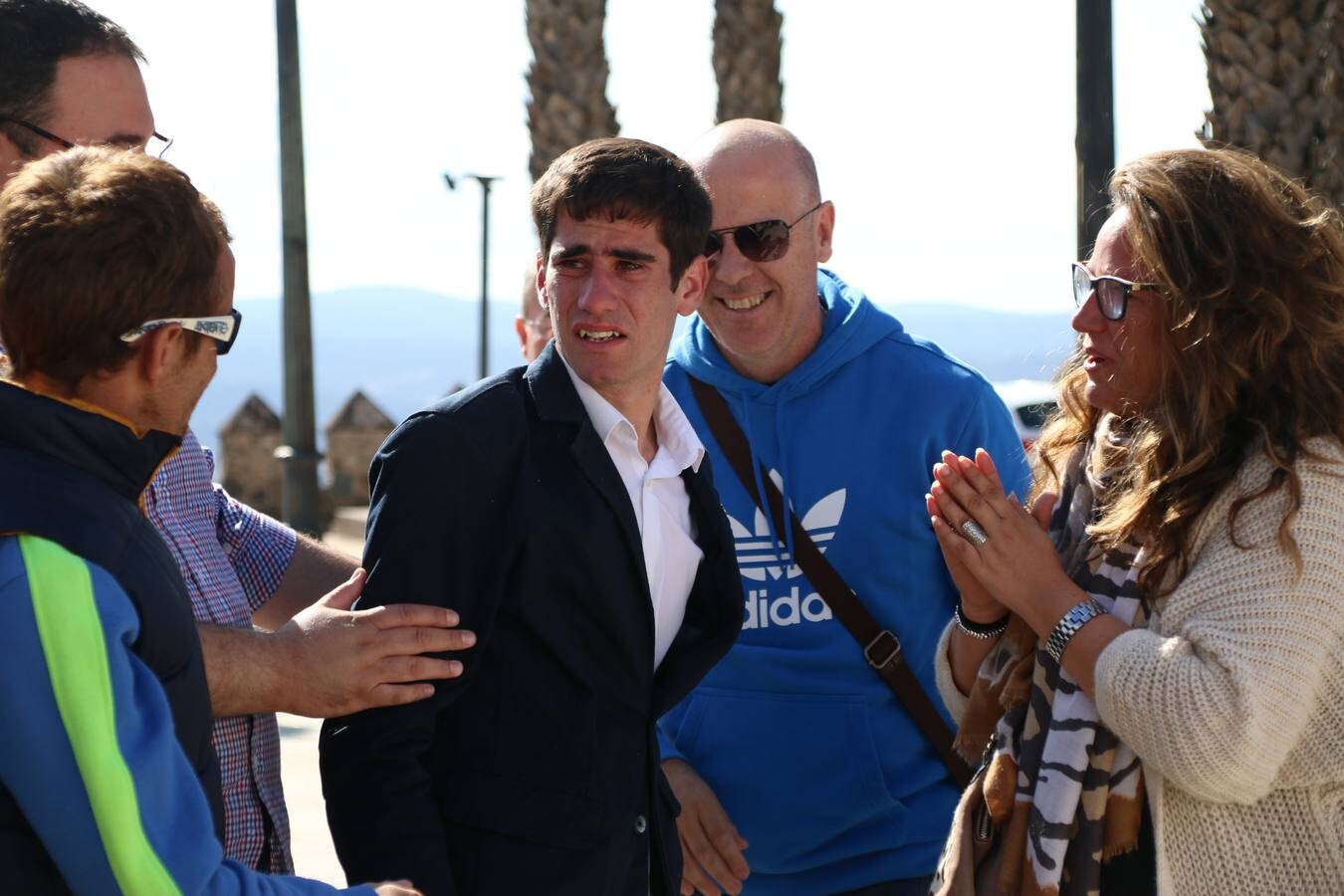 Fotos: Jerez recibe entre aplausos y gritos de &quot;campeón&quot; al atleta Manuel Gómez Lucas